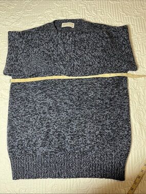 William Lockie made in Scotland Cashmere Crewneck Men's Sweater in Navy Heather